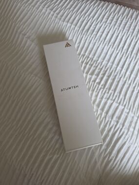 Atumtek Bluetooth Selfie Stick- New In Box